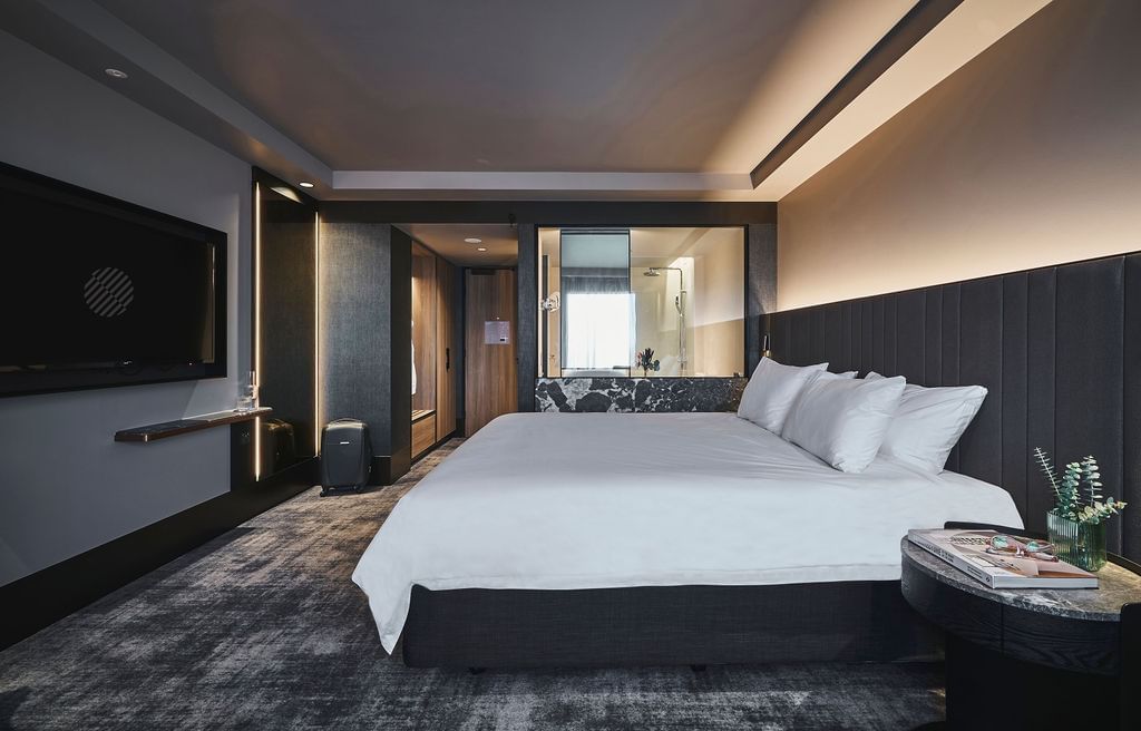 Pullman Melbourne on the Park | Melbourne Hotels | Melbourne Accommodation
