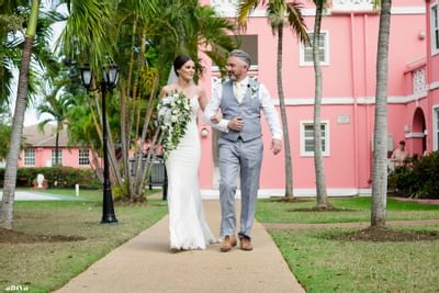 Bride & her father walking towards to ceremony, Southern Palms