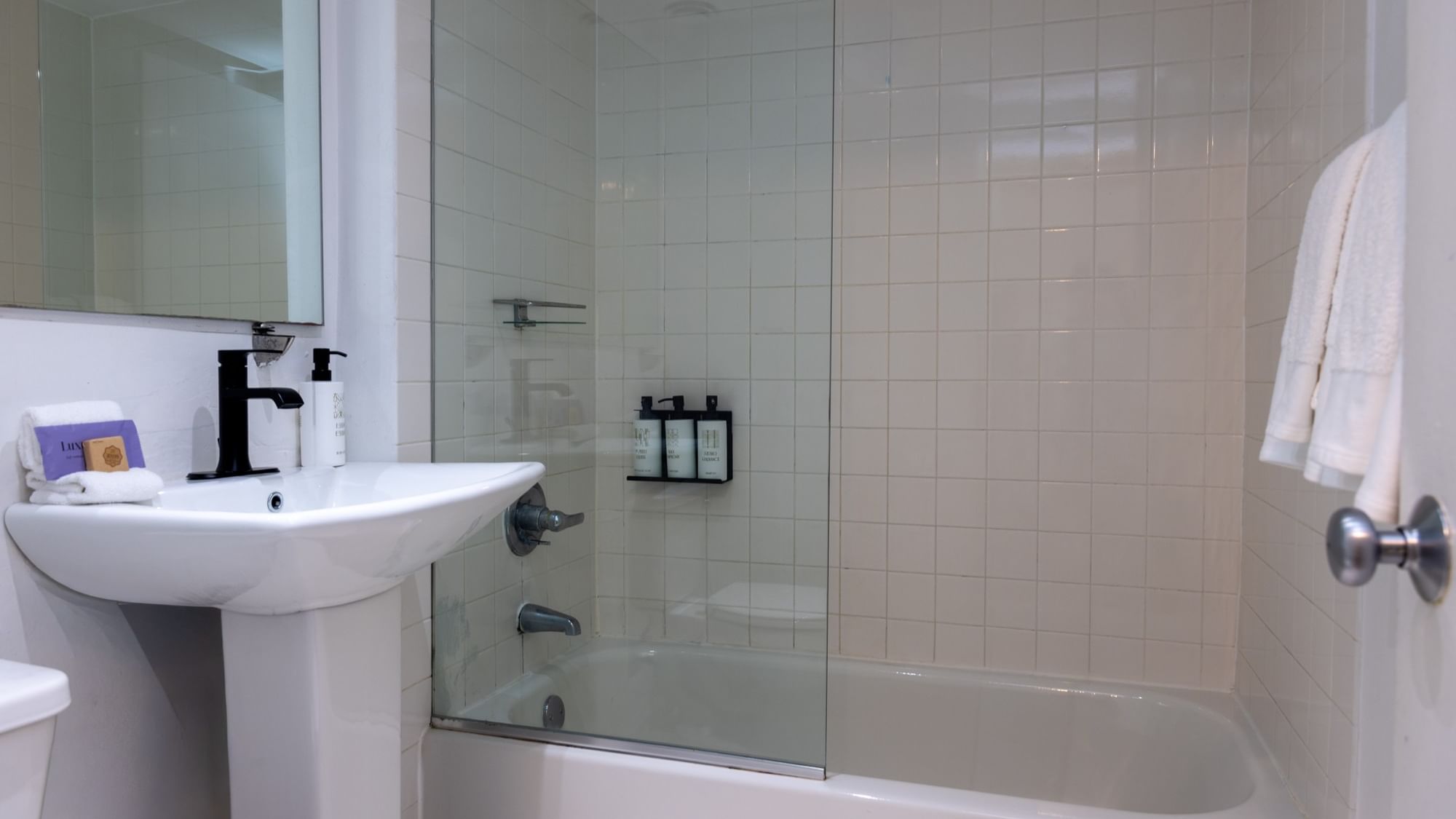 Crest Hotel Suites — photo 15 of 60
