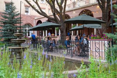 Hotel Colorado Courtyard