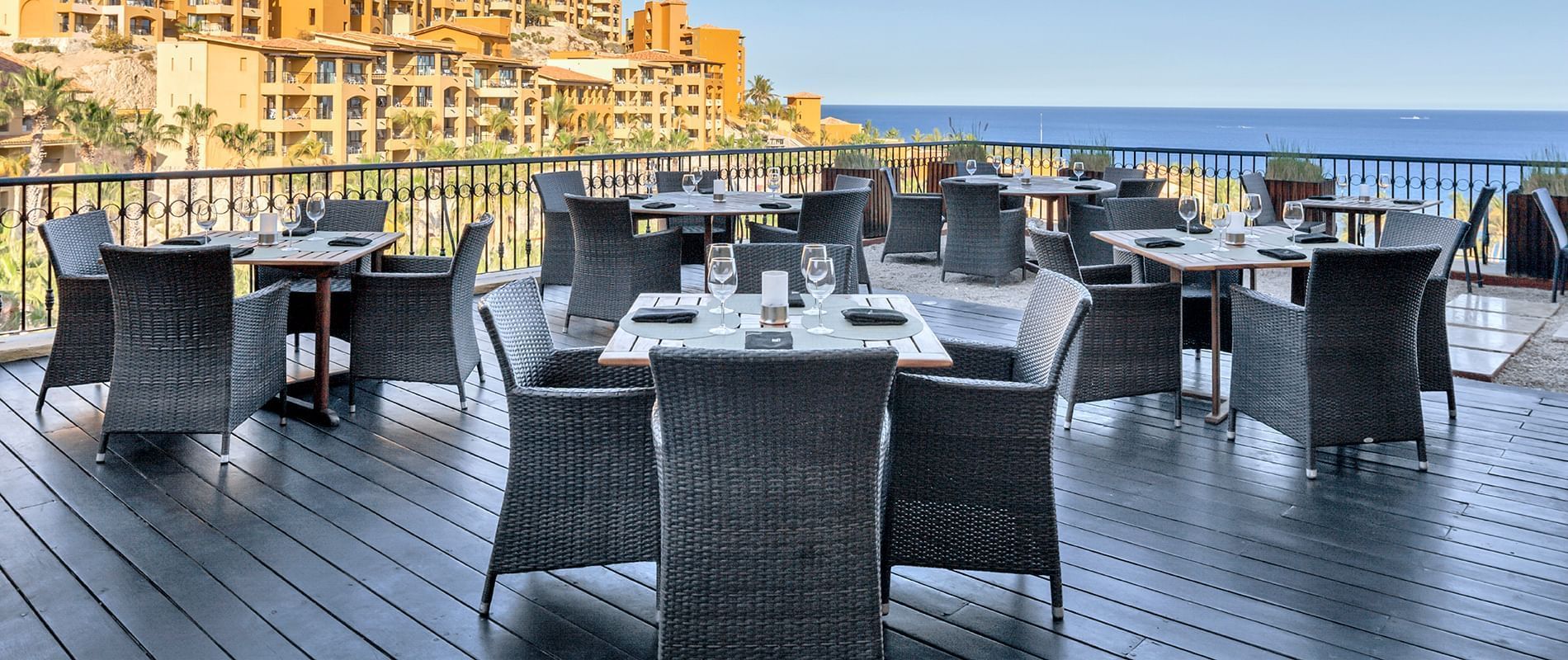 Sushi Sky Bar - Grand Fiesta Americana Los Cabos All Inclusive Golf and Spa