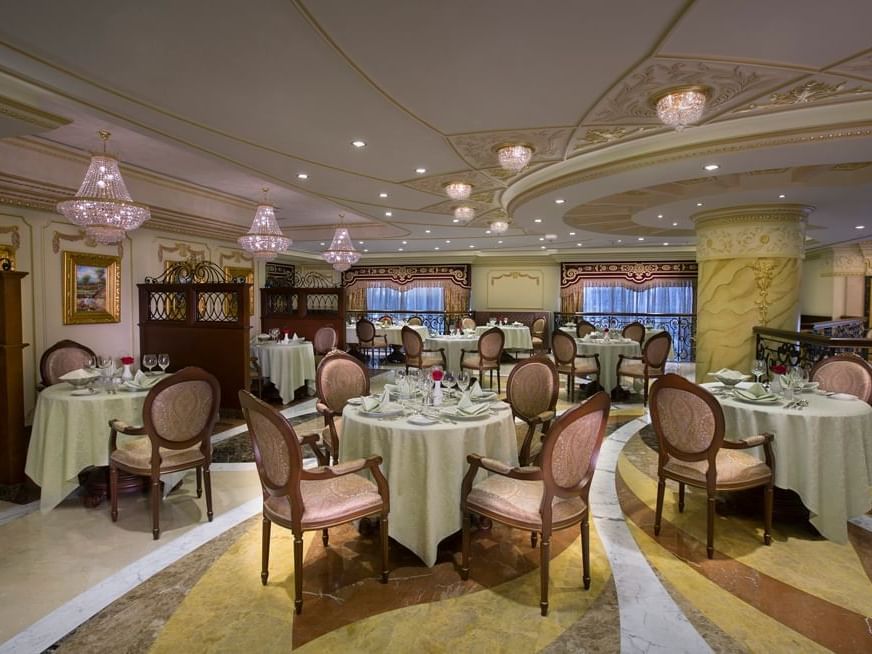 مطعم Barocco في فندق رويال روز في أبو ظبي، الإمارات العربية المتحدة