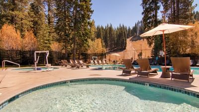 Pool with sun loungers in autumn at Granlibakken Tahoe