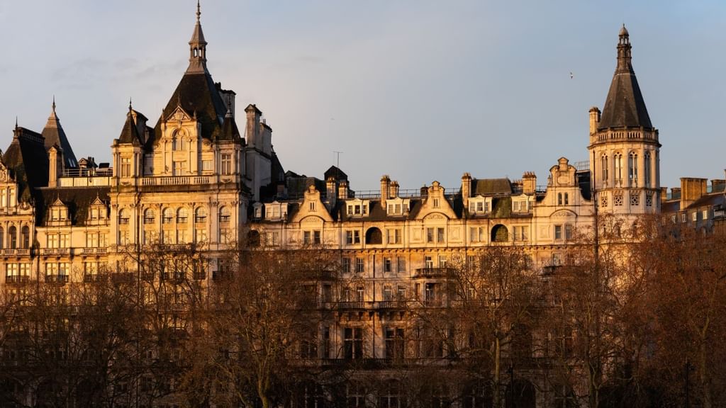 Hotel Deals & Offers The Royal Horseguards Hotel, London