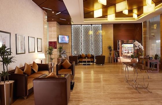 Treppan Hotel and Suites Lobby