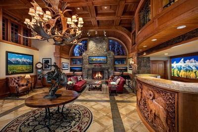 Wyoming Inn Lobby