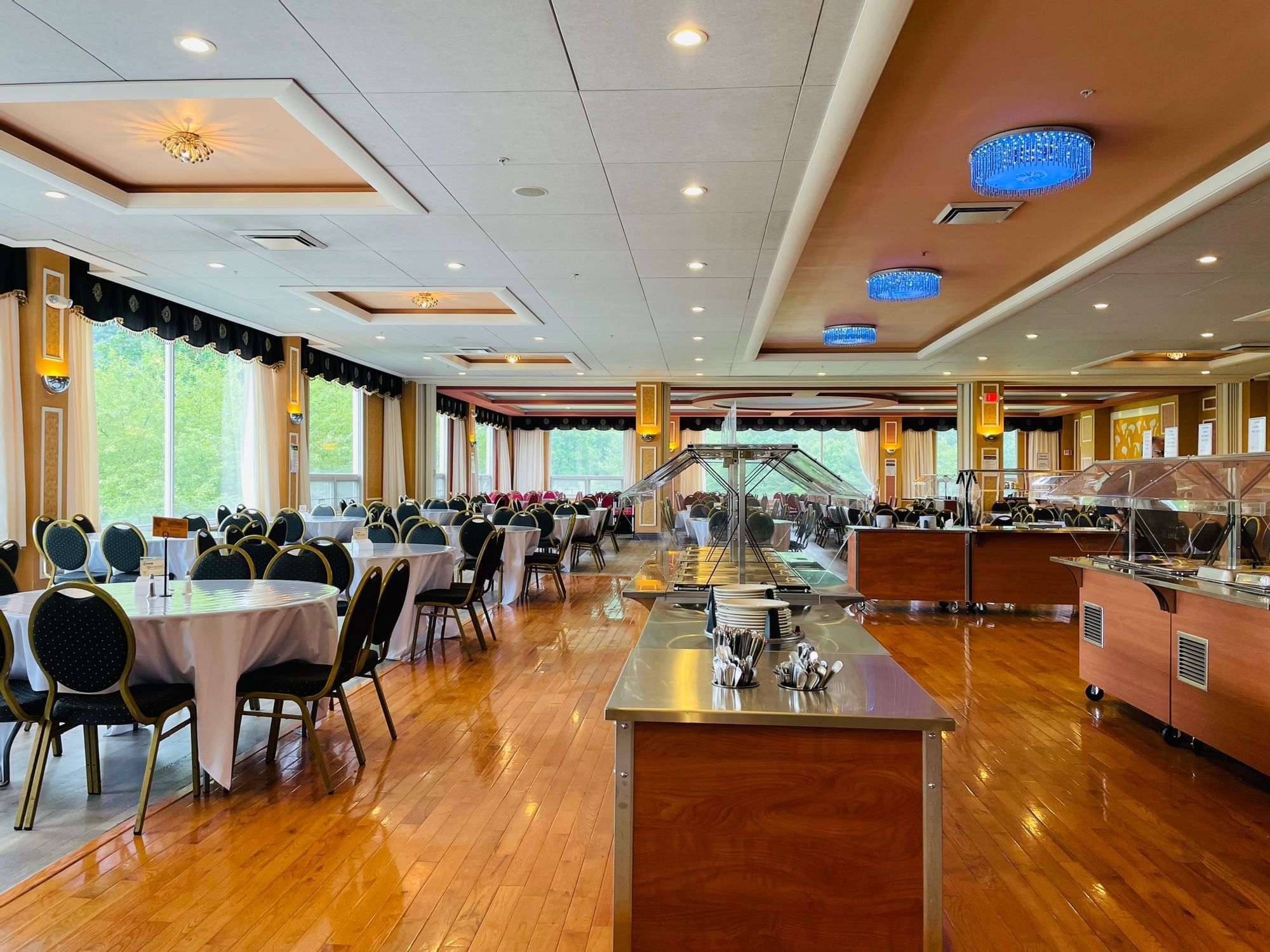 Interior view of a restaurant dining hall at Honor’s Haven