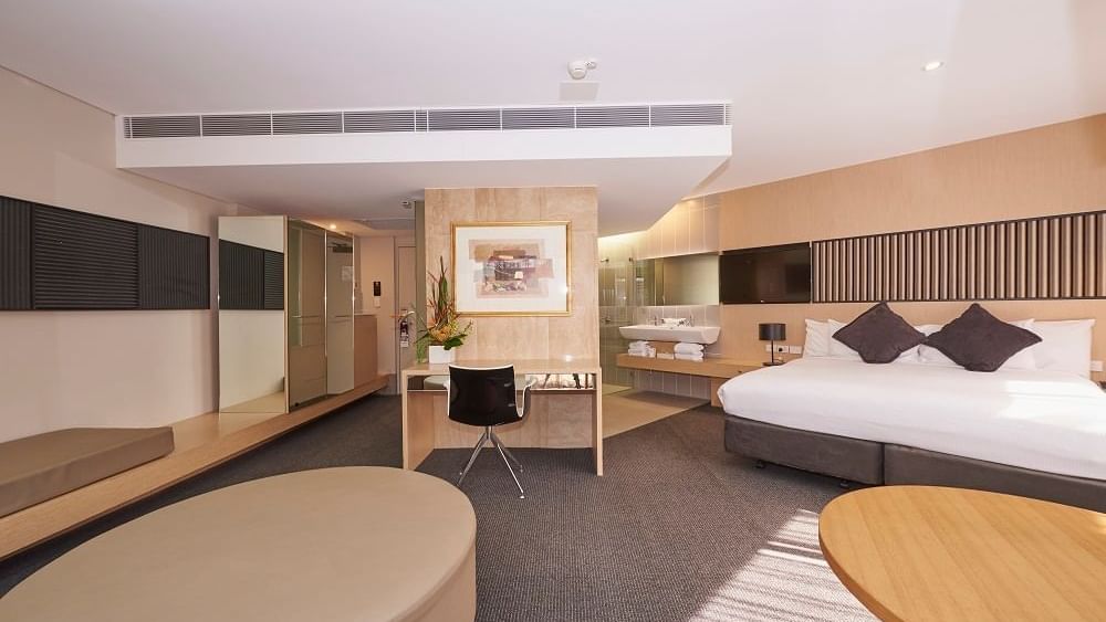 Comfortable room at Mercure Penrith Hotel Australia