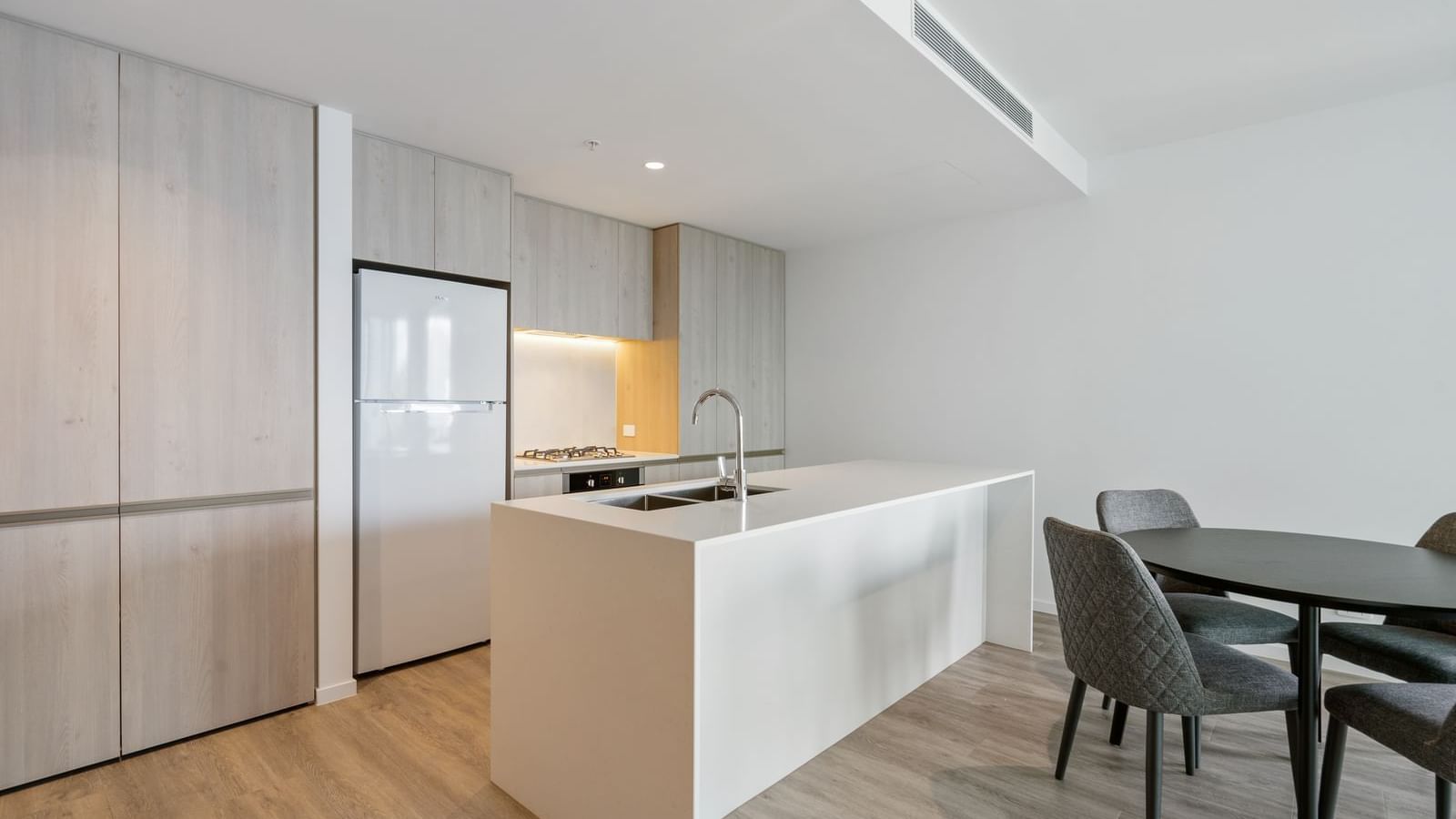 1 Bedroom Apartment - fully furnished