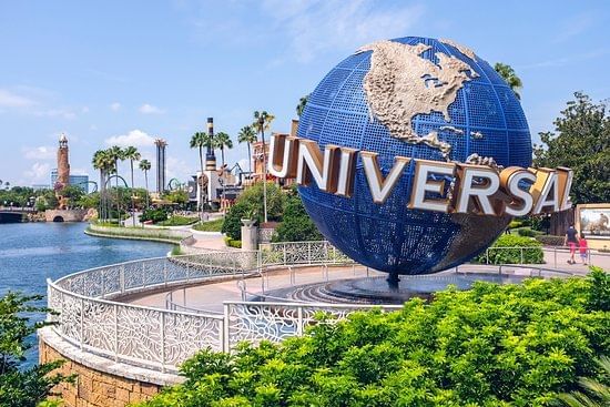 Globe statue in Universal Orlando Resort at Rosen Inn Universal