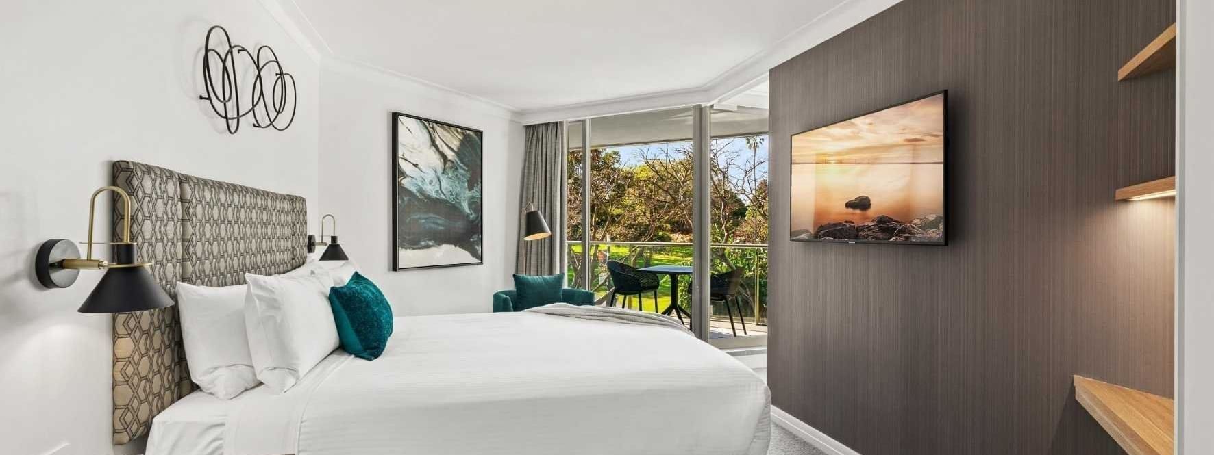 Deluxe 1-bedroom Garden View Suite at Pullman Quay Grand Sydney