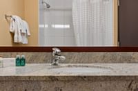 Coast Fraser Inn - Bathroom Vanity 