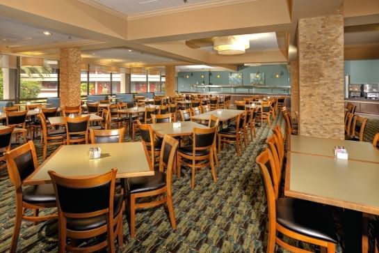 Interior of Plaza Garden dining room inside Rosen Inn at Pointe Orlando