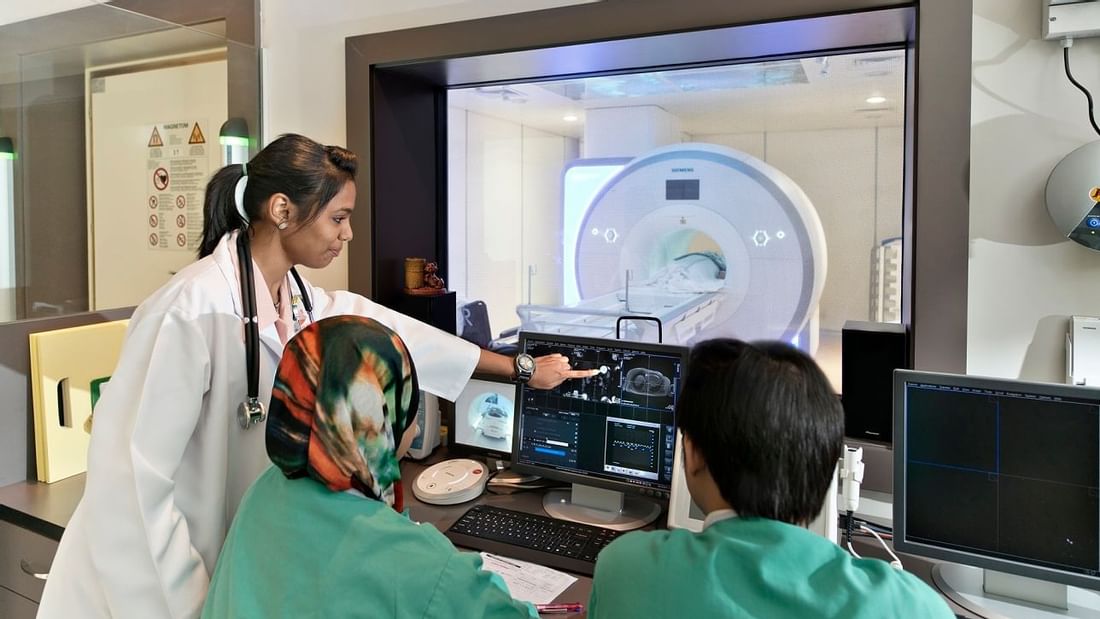 3T MRI Technicians in Sunway Medical Centre near Sunway Hotel