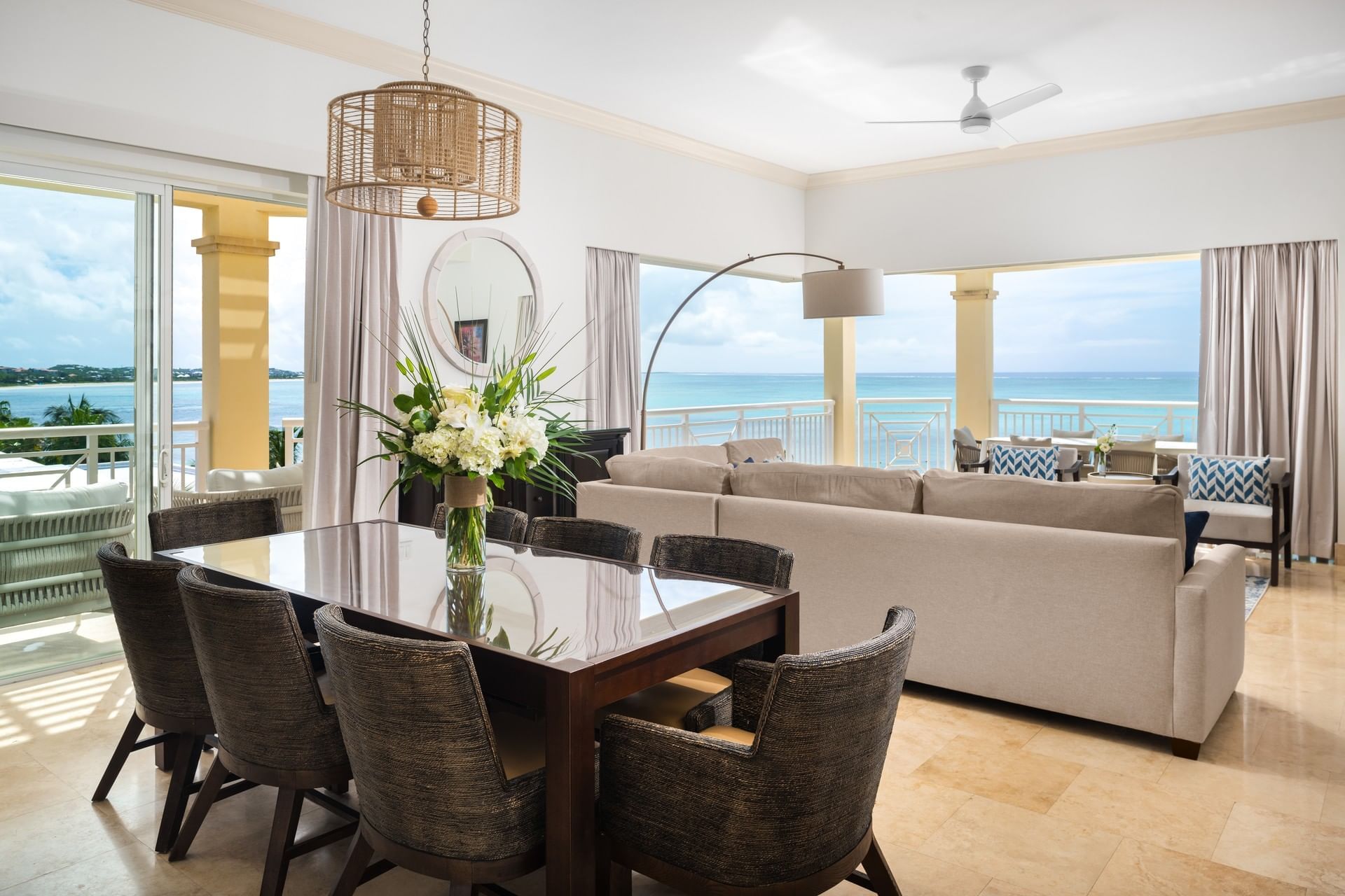 3 Bedroom Oceanfront Penthouse w/ Roof Terrace | Windsong Resort