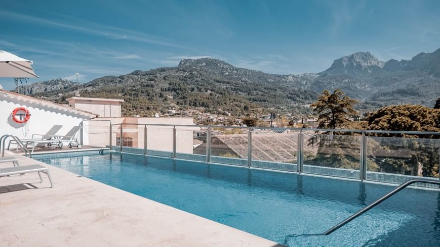 Infinity pool Gran Hotel Soller