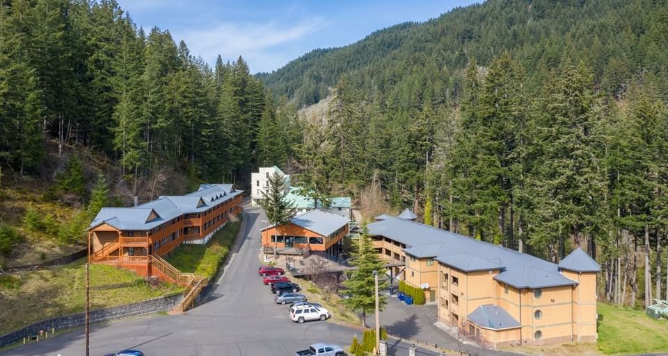 Carson Hot Springs Resort surrounded by towering mountains