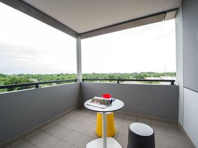 Darwin_Balcony