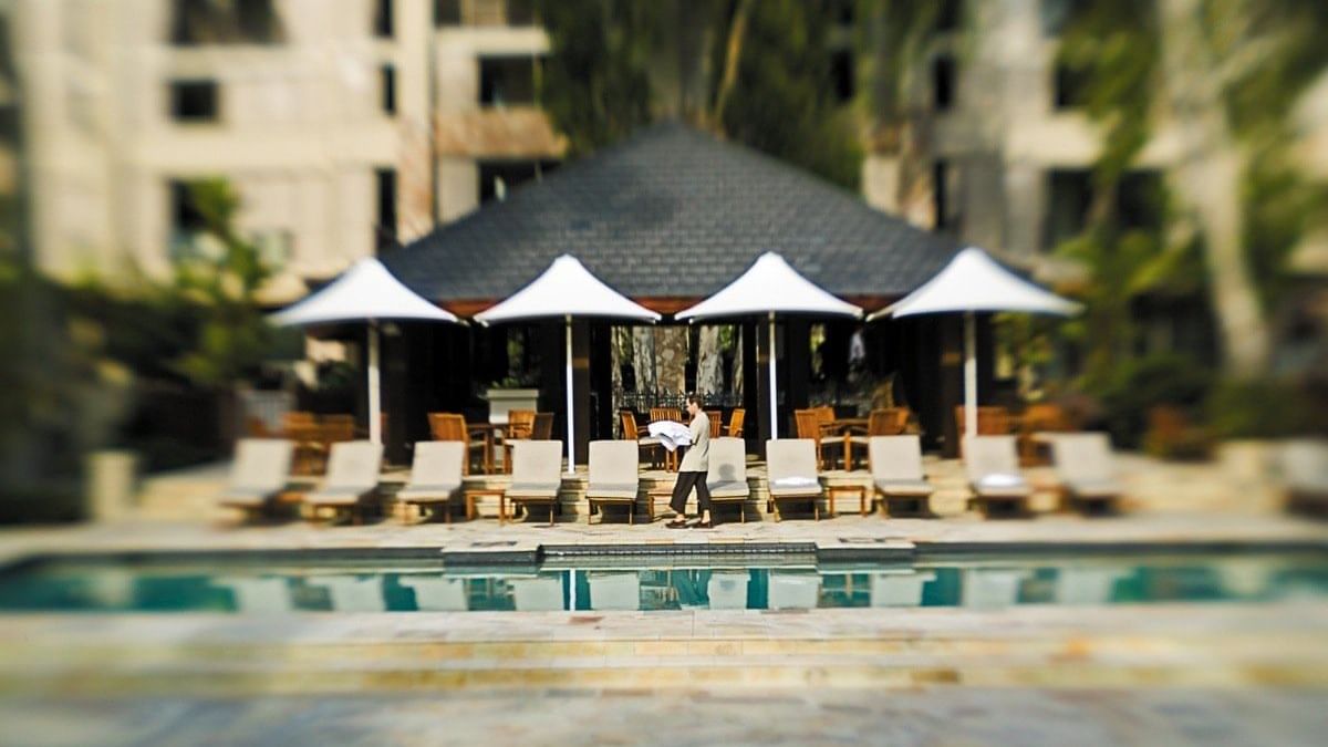 Pool Facilities at Pullman Palm Cove Sea Temple Resort & Spa