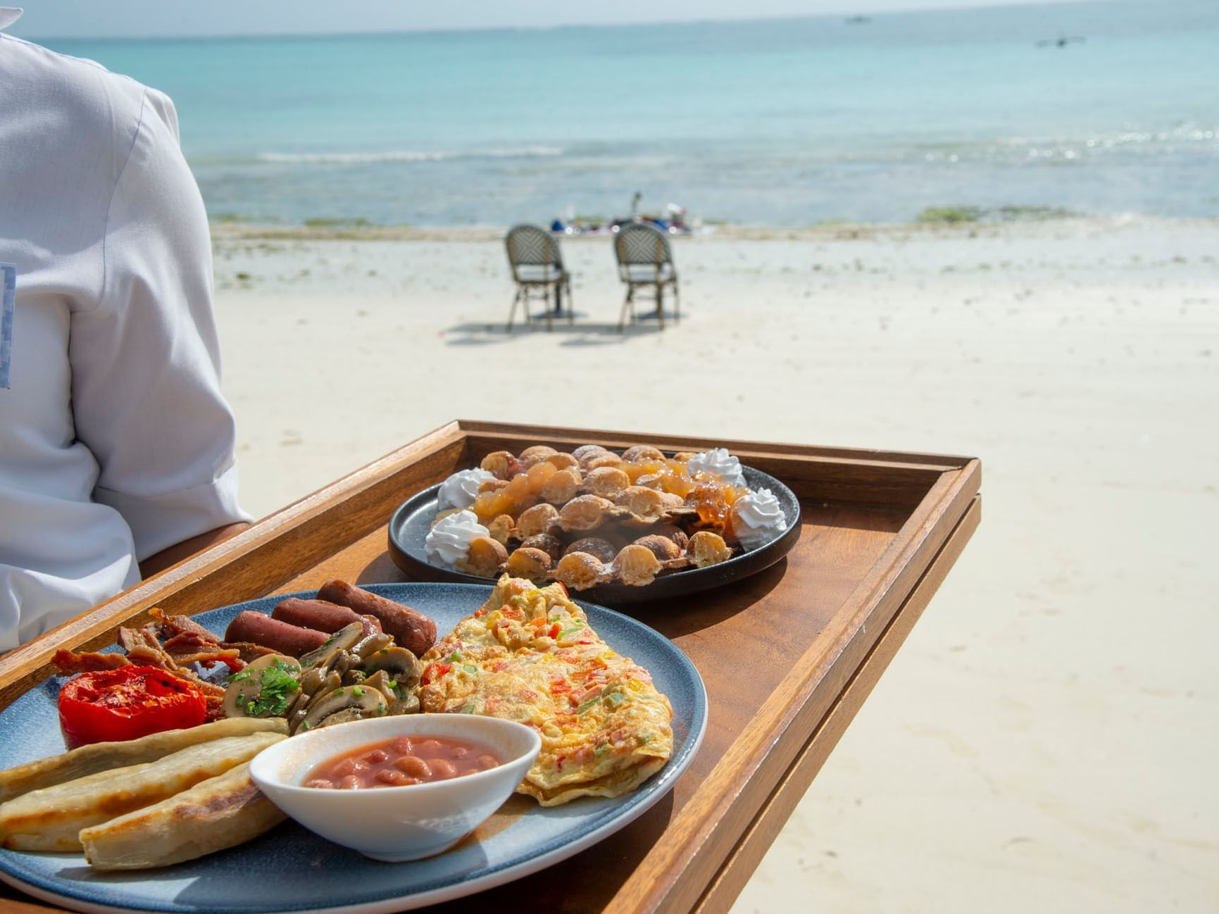 Beach Breakfast by the sea at SafiraBlu Luxury Resort & Villas