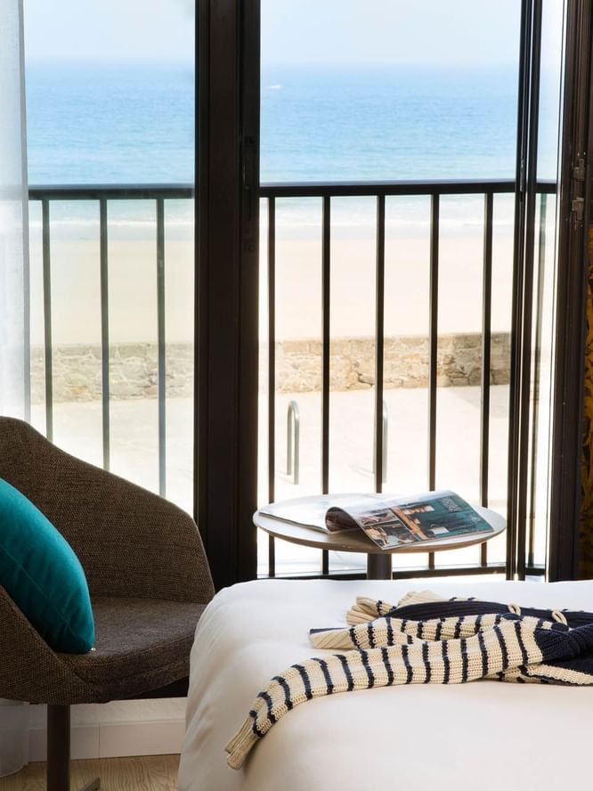 Chambre avec balcon à Escale Oceania Saint-Malo
