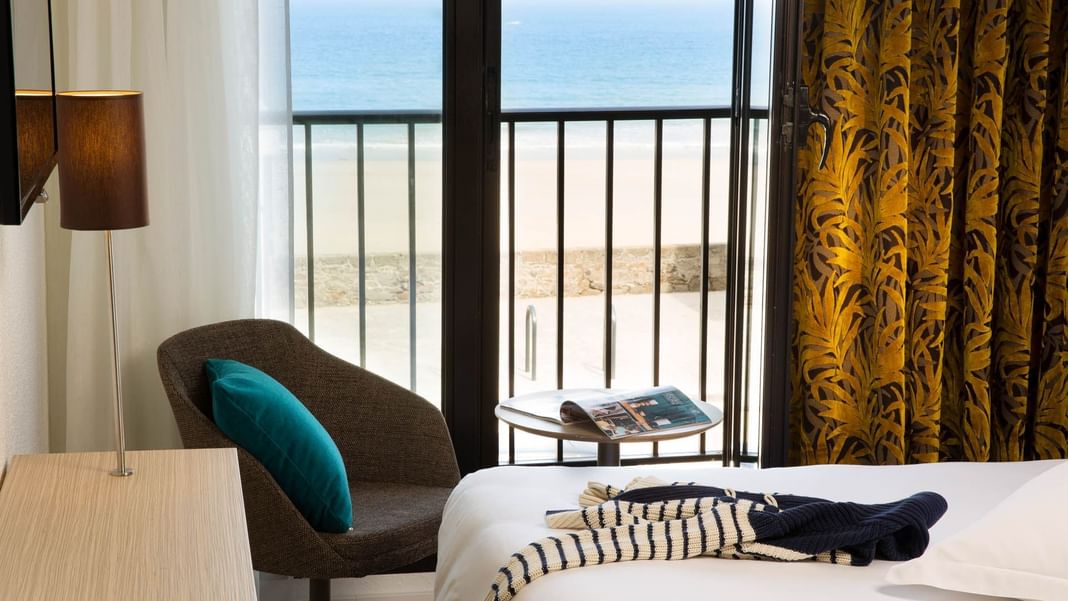 Chambre avec balcon à Escale Oceania Saint-Malo