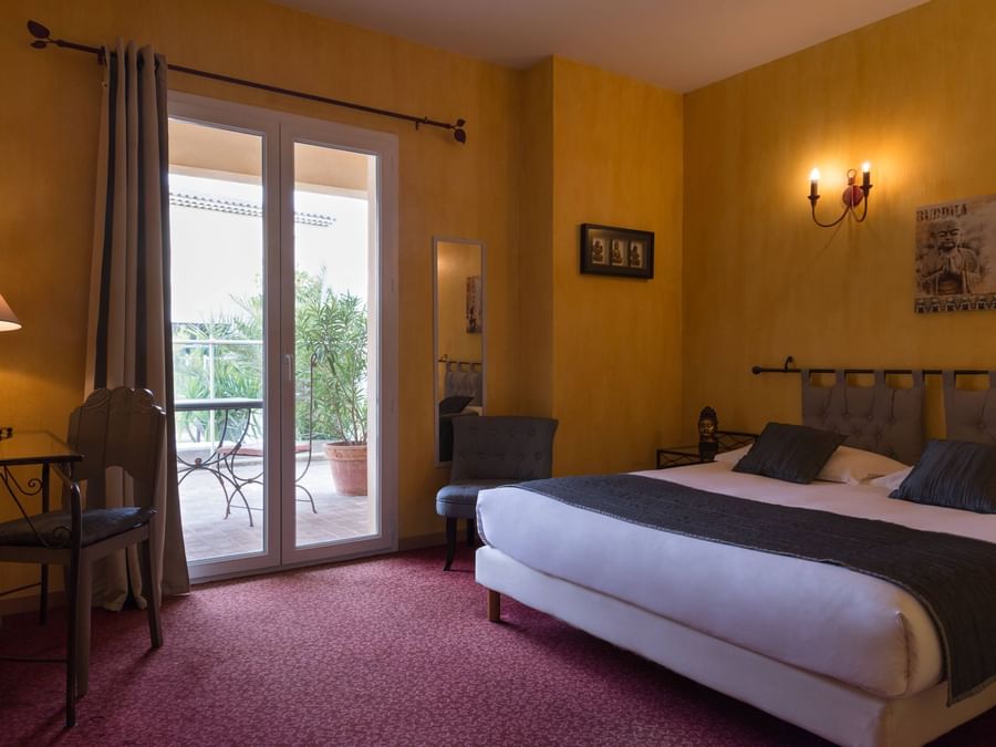 Superior Reduced mobility Room at The Originals Hotels