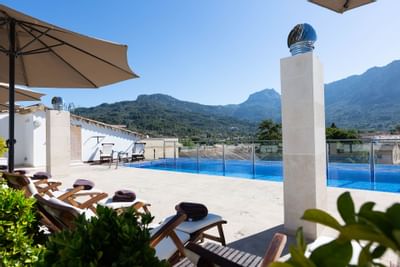 Refreshing pool with mountain views Tramuntana - Penthouse pool