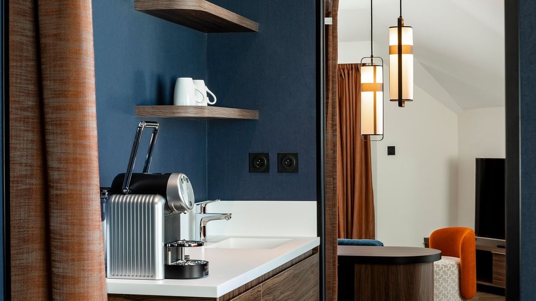 Suite Jeanne Malivel