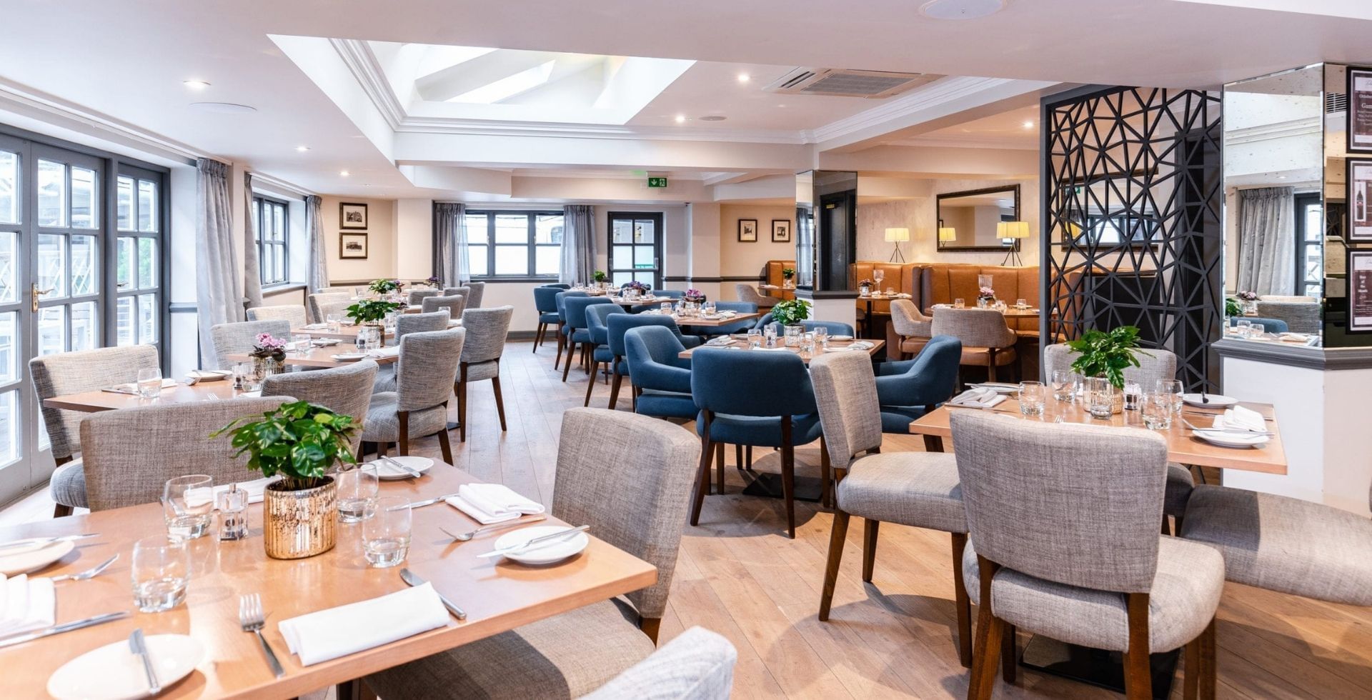 Well-arranged Dukes Restaurant at Villiers Hotel