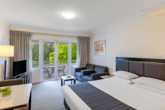 Executive Studio Apartment interior, Nesuto Curtin Perth Hotel