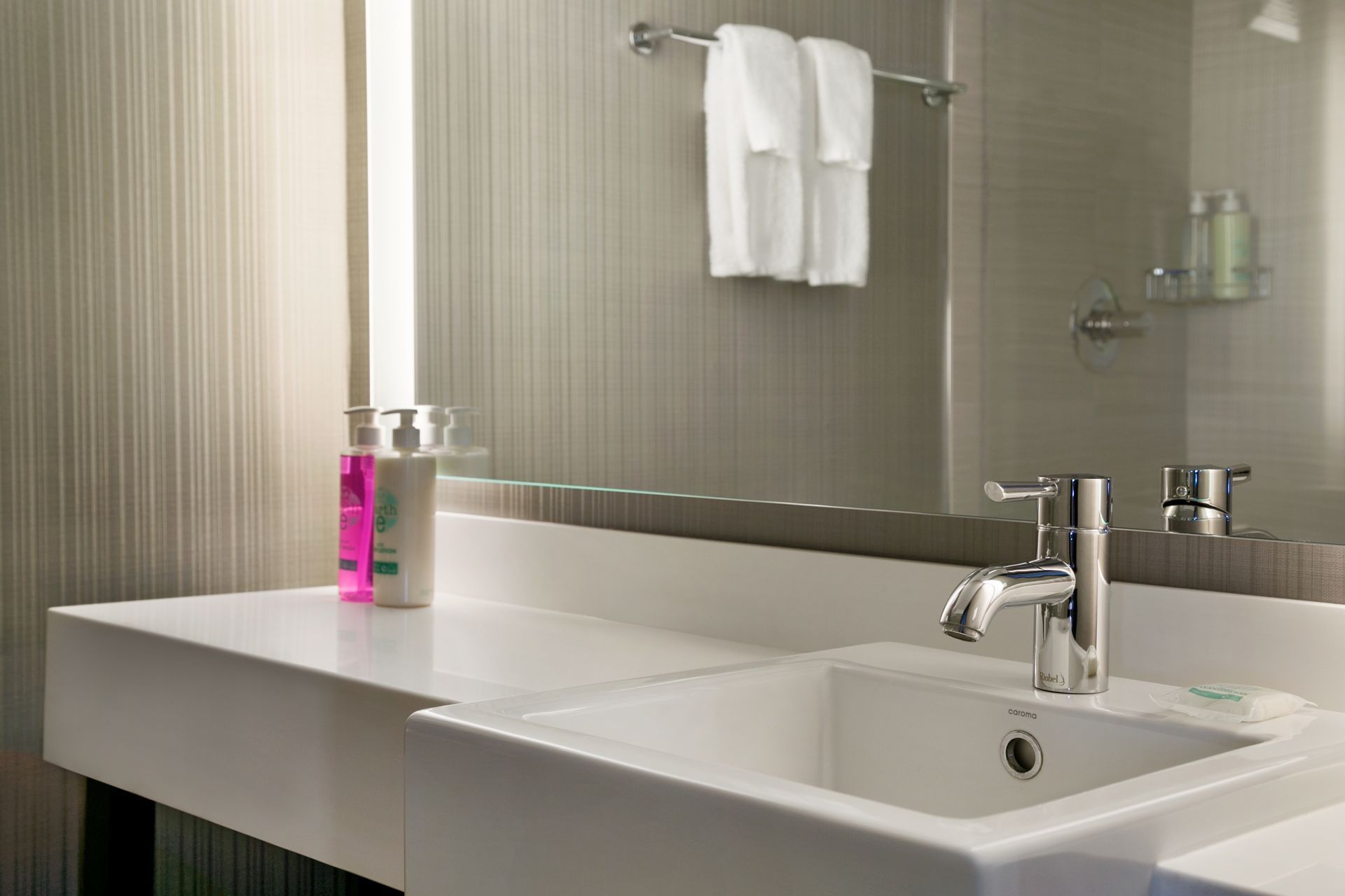 Coast Prince George Hotel by APA - Guest Bathroom(1)