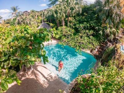 Pool at Jardín del Edén Boutique Hotel in Tamarindo