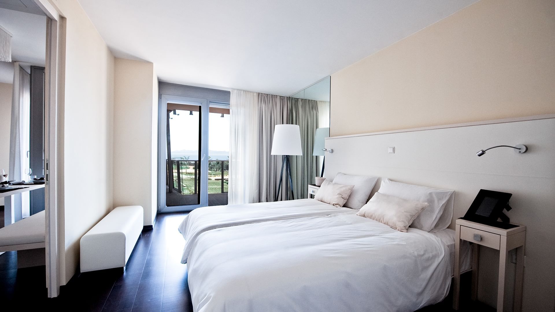 Premium Apartments Senia - Photo 4