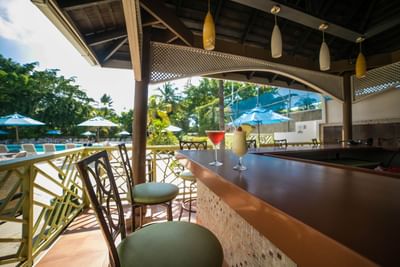 pool bar