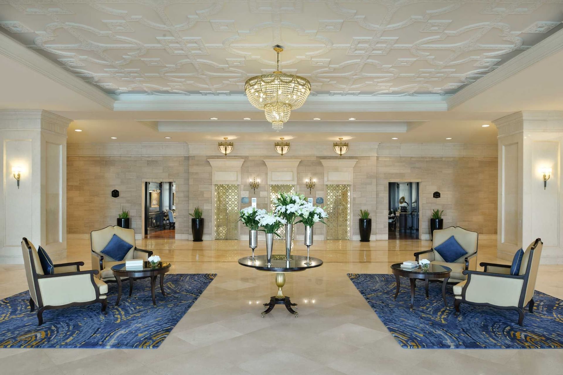front hall view of Al Aziziyah Boutique Hotel Doha