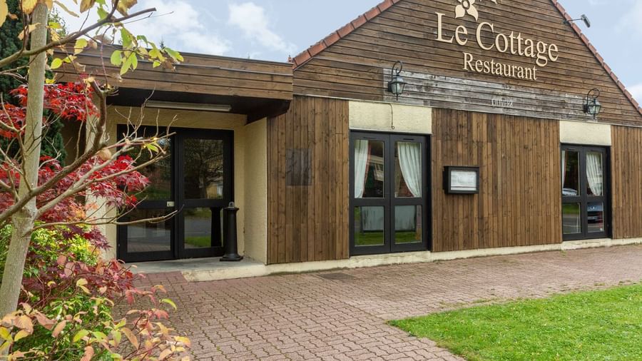 The Originals City, Le Cottage Hôtel, BruaylaBuissière (InterHotel) The Originals City, Le Cottage Hôtel, BruaylaBuissière (InterHotel)