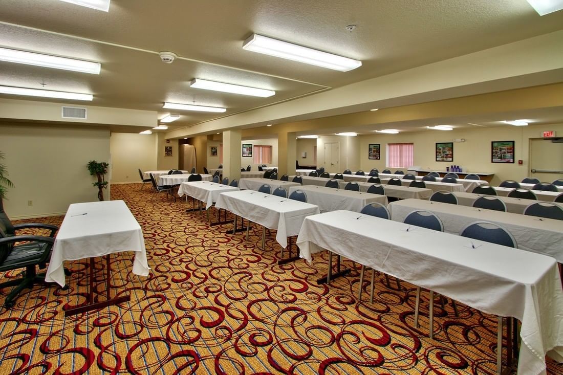 Home MCM Elegante Suites Colorado Springs   Meeting Space From The South West Corner 