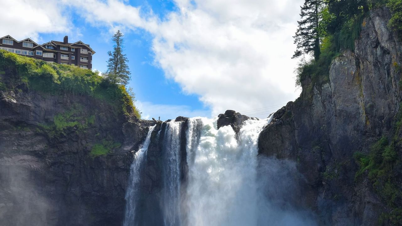 Snoqualmie Falls