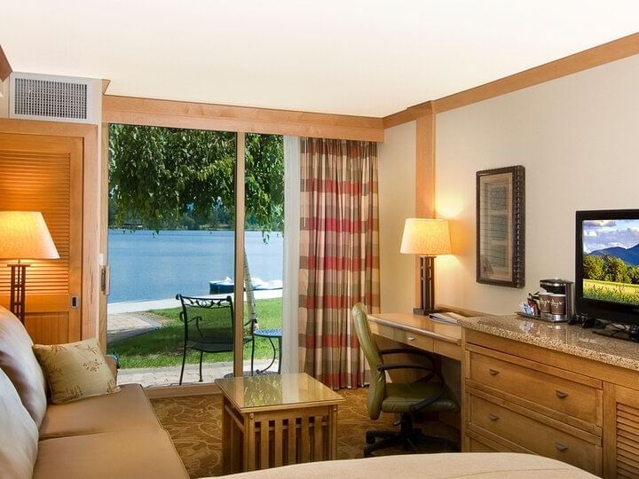 One-Bedroom Suite with a beautiful view at High Peaks Resort