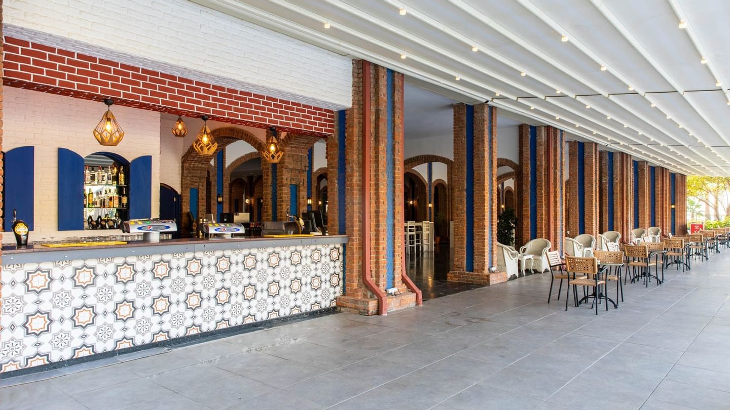 Bar counter & dining area in The Pool Bar at Bodrum Imperial