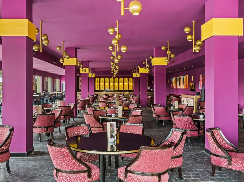 Table setup in move bar at pickalbatros hotels & resorts