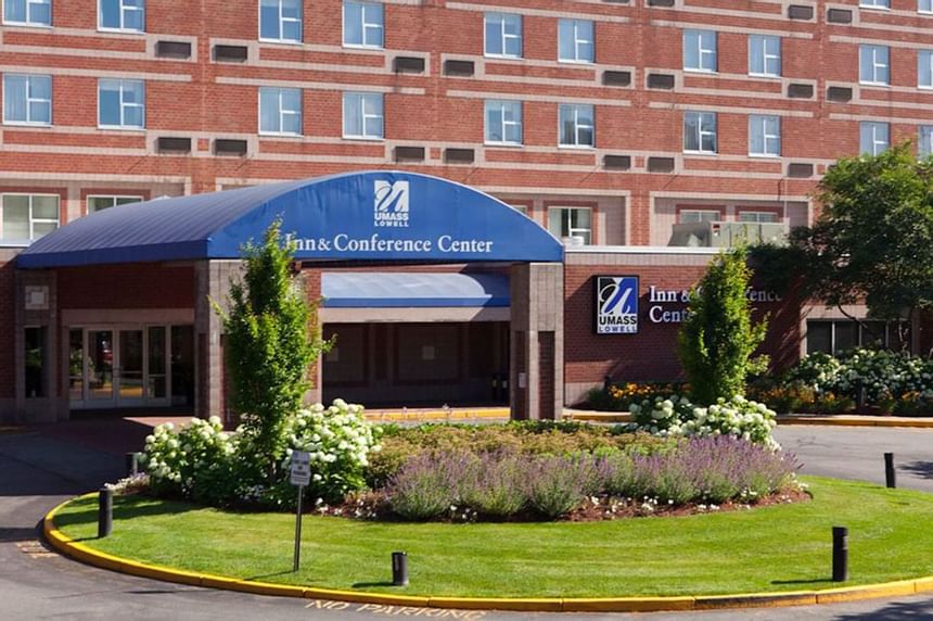 Exterior view of the entrance to  UMass Lowell Inn