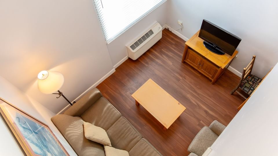 One-Bedroom Plus Loft Suite