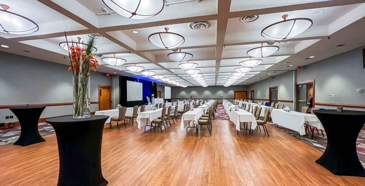 Coast Edmonton Plaza Hotel by APA meeting venue