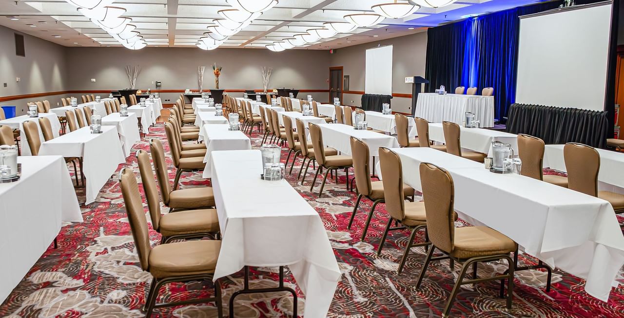 Coast Edmonton Plaza Hotel by APA meeting venue