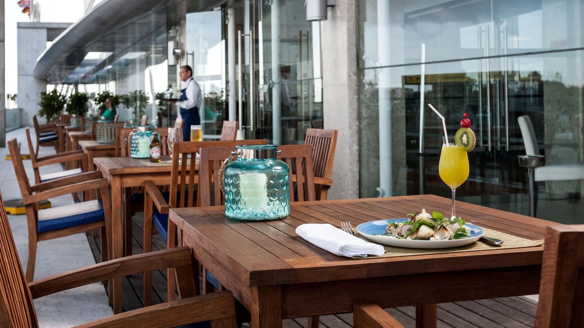 Served meal with a drink in Palhabote Bar at Hotel Marina Atlântico