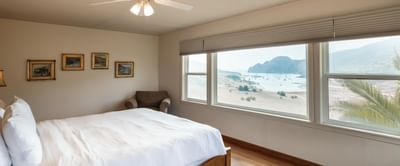 King bed with an Ocean view in Banning House Lodge Room, Catalina Island Company
