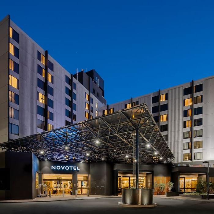 Exterior view at Novotel Sydney International Airport