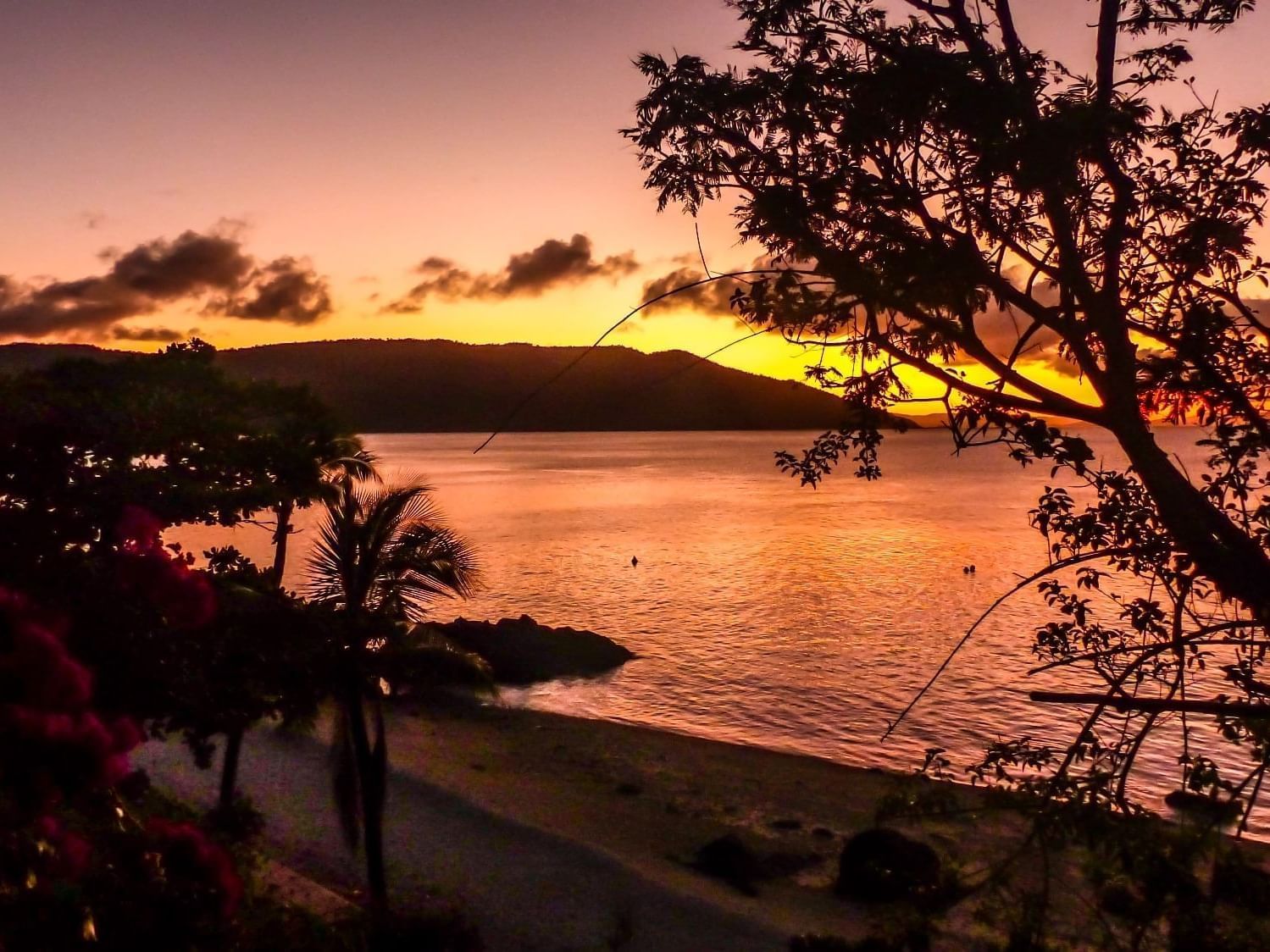 Beautiful Lovers Cove beach during sunset at Daydream Island